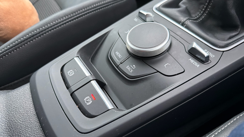 Audi Q2 35 TFSI S Line 5dr Petrol Estate